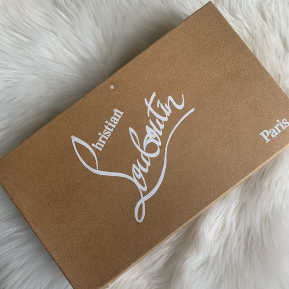 Christian Louboutin square toe burgundy kitten heels - Picture 7 of 12